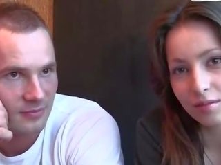Склонен към флиртуване евро deity изтегли и ленти за две пичове
