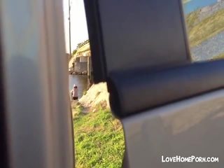 Сладострастен бикини тийн публичен pov духане
