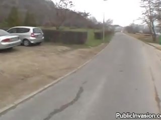 Вологий і дика публічний мінет