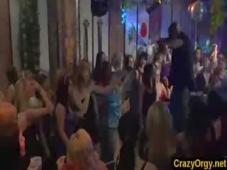 Дика вечірка хардкор оргія на prague ніч клуб