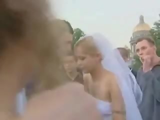 Braut im öffentlich fick immediately nach hochzeit