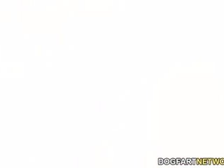 Leya falcon 膚色 鋼棒