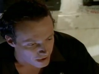 Inviting confessions (1996) s3e14 মধ্যরাত্রি দেখাচ্ছে
