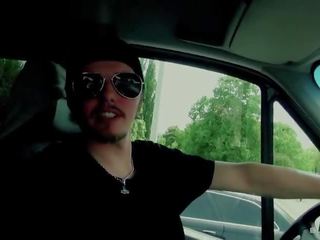 Bums автобус - хардкор секс відео в в заднє сидіння з розпусна німецька білявка stunner