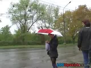Nghiệp dư với vui tươi lên váy là do thám qua tôi