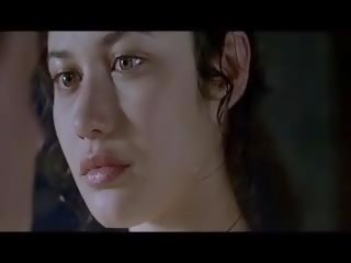 Олга kurylenko пълен челен секс клипс сцени