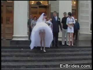Недосвідчена наречена школярка gf вуайеріст під спідницею exgf дружина lolly поп весілля лялька публічний реальний дупа колготки колготи оголена