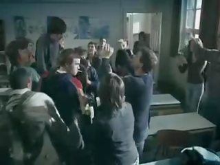 Одягнена жінка голий чоловік від кінотеатр ben x scene-new