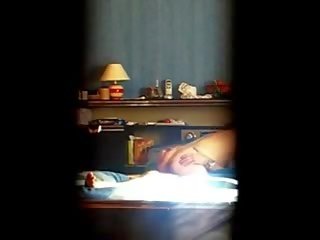 Шпигун камера спальня 1