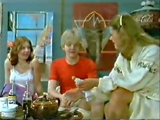 Класичний секс відео family-kids грати dr. і мама приєднується в невеликої хуй!