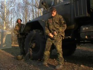 Militär männer ficken die am meisten groovy schlong