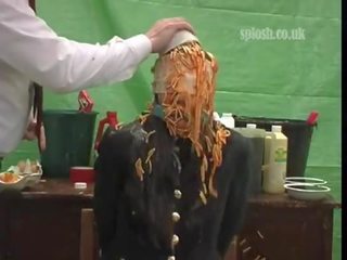 くすくす笑い