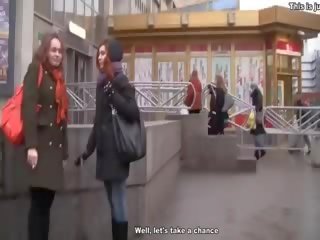 Платити гроші і отримати enchanting молодий жінка на ваш статевий член