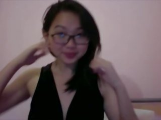 ممتعة و فاتن الآسيوية teen&comma; harriet sugarcookie