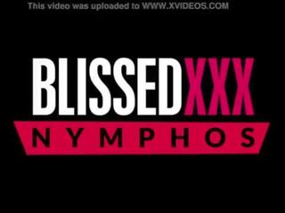 Nymphos - chantelle 여우 - 매력적인 문신 과 피어싱 영어 모델 다만 원 에 씨발! blissedxxx 새로운 시리즈 트레일러
