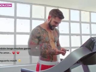大 成员 tattoed 肌肉发达 男人 他妈的 粗 同 摩洛伊斯兰解放阵线 金发 marvellous 拉丁 大 胸部 金星 afrodita