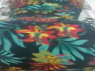 Cunhadinha de vestido curto levando rola escondida &lpar;marido dela foi chuyên nghiệp thanh e ela veio tôi da&rpar;