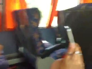 নোংরা ভিডিও উপর ঐ বাস - প্রমো সিনেমা