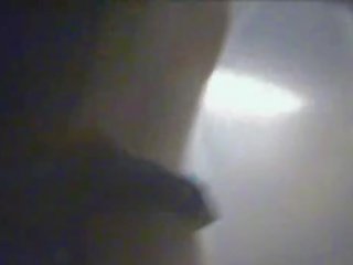 Елит тийн смяна в тя бански костюм в а кабина