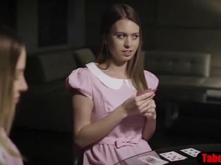 Telinquent тийнейджъри развален от voyeuristic grandparents - x номинално видео при ah-me