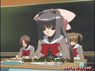 Pleasant hentai được xích và quất cứng