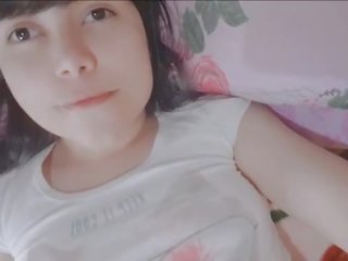 Trinh nữ thiếu niên mademoiselle thủ dâm - hana cây huệ