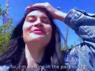 Мінет виклик в публічний для a stranger&comma; в хлопець думка він був prank