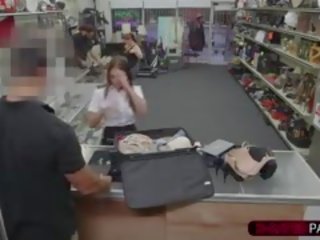 可爱的 拉丁 空中小姐 得到 性交