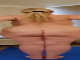 Captivating grown v字形 ありません 裸 yoga&excl;