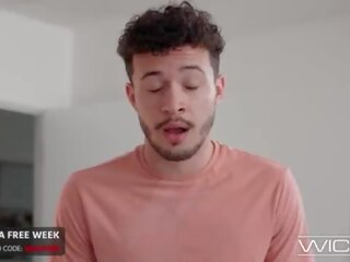 दुष्ट - payton preslee हो जाता है भीग में liquids और गड़बड़ कठिन