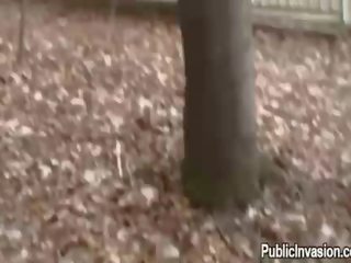 Чарівний публічний мінет