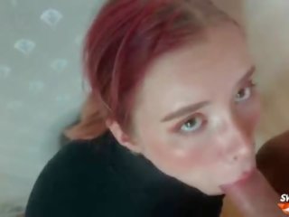 Мъж facefuck&comma; груб путка майната на послушен червенокоси и изпразване на цици