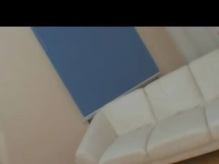 Gapped 肛門 和 殘酷 假陽具