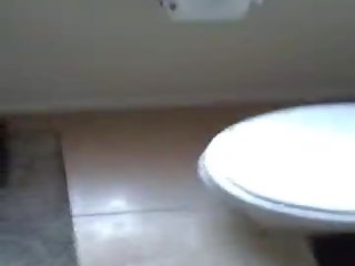 Snuck в в ванна кімната з мій хлопці bestfriend і висмоктаний його dick&comma; і пізніше трахкав його в в душ і gave його a удар job&comma; і royalty отвір душ сцена потім кінчання