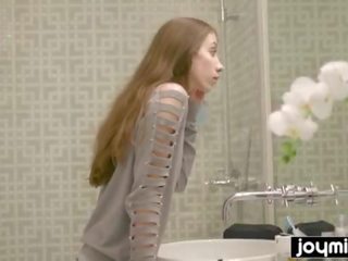 Lieknas cutie stefanie mėnulis gauna putė pakliuvom iki airbnb guest