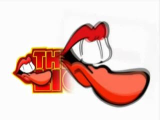 Білявка дівчина набуває збуджена shortly після хороший cooter проковтування