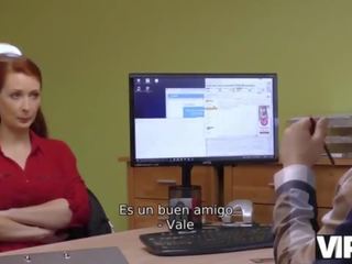 Vip4k&period; agente folla a ลา pelirroja tetona isabella lui porque realmente necesita dinero
